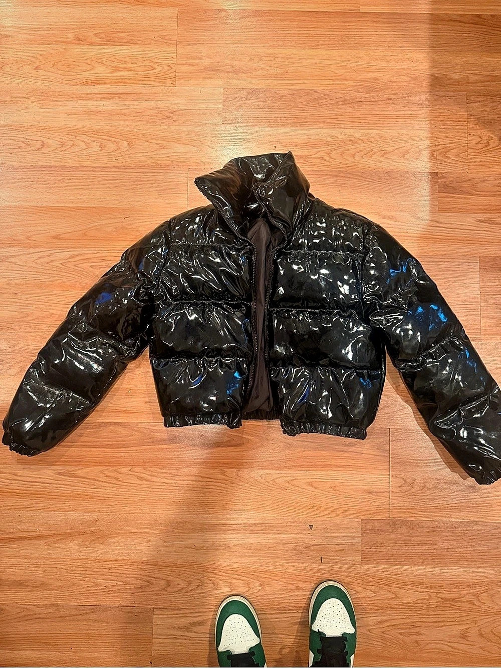 PrettyLittleThing Black Puffer Jacket Like New